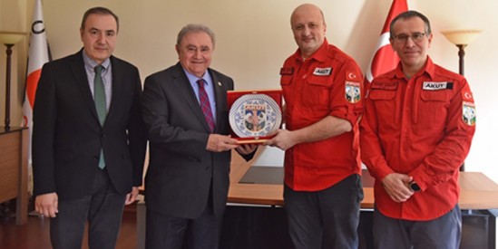 AKUT'dan TJK'ya ziyaret