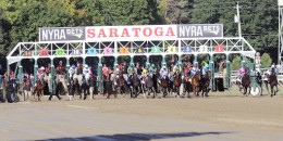 Antrenör Mertkan Kantarmacı'nin Saratoga ABD FOXTAIL koşu kazandı