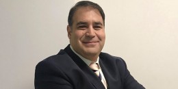 Hakan Cantınaz safkanların kazanması için canlı yayında bağırmasına hiç tanık oldunuz mu