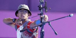 Milli okçumuz Mete Gazoz finalde İtalyan rakibi Mauro Nespoli’yi yenerek Olimpiyat tarihimizin ilk Şampiyon okçusu oldu!